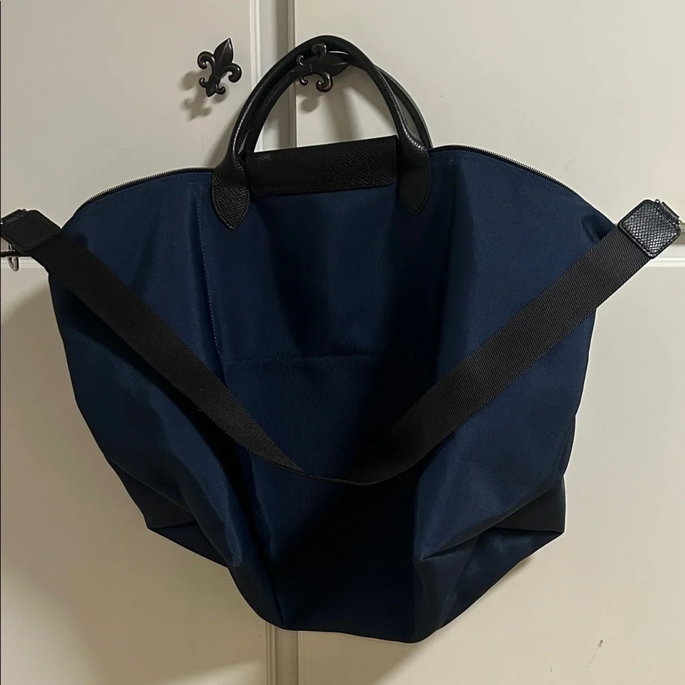 Longchamp navy blue